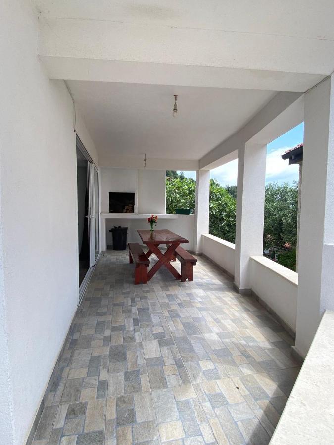 Seaside Secluded Apartments Cove Tvrdni Dolac, Hvar - 12655 Gdinj Экстерьер фото